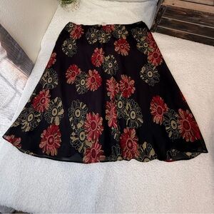 Women’s midi floral skirt